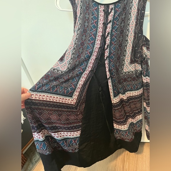 Cold Shoulder Aztec Print Tunic EUC Sz L - Picture 3 of 6